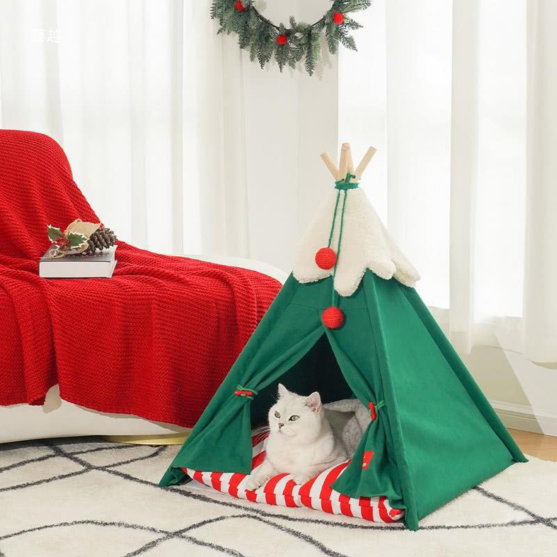 Christmas Cat Teepee – Cozy Holiday Tent Bed with Plush Cushion | Stable Wood Frame | For Cats & Small Pets