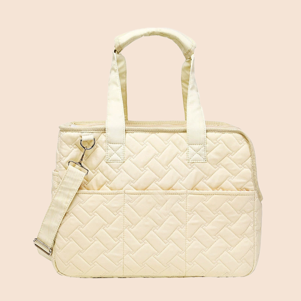 Breathable Pet Carrier Tote Bag for Cats and Small Dogs – Lightweight Travel Shoulder Bag with Safety Buckle