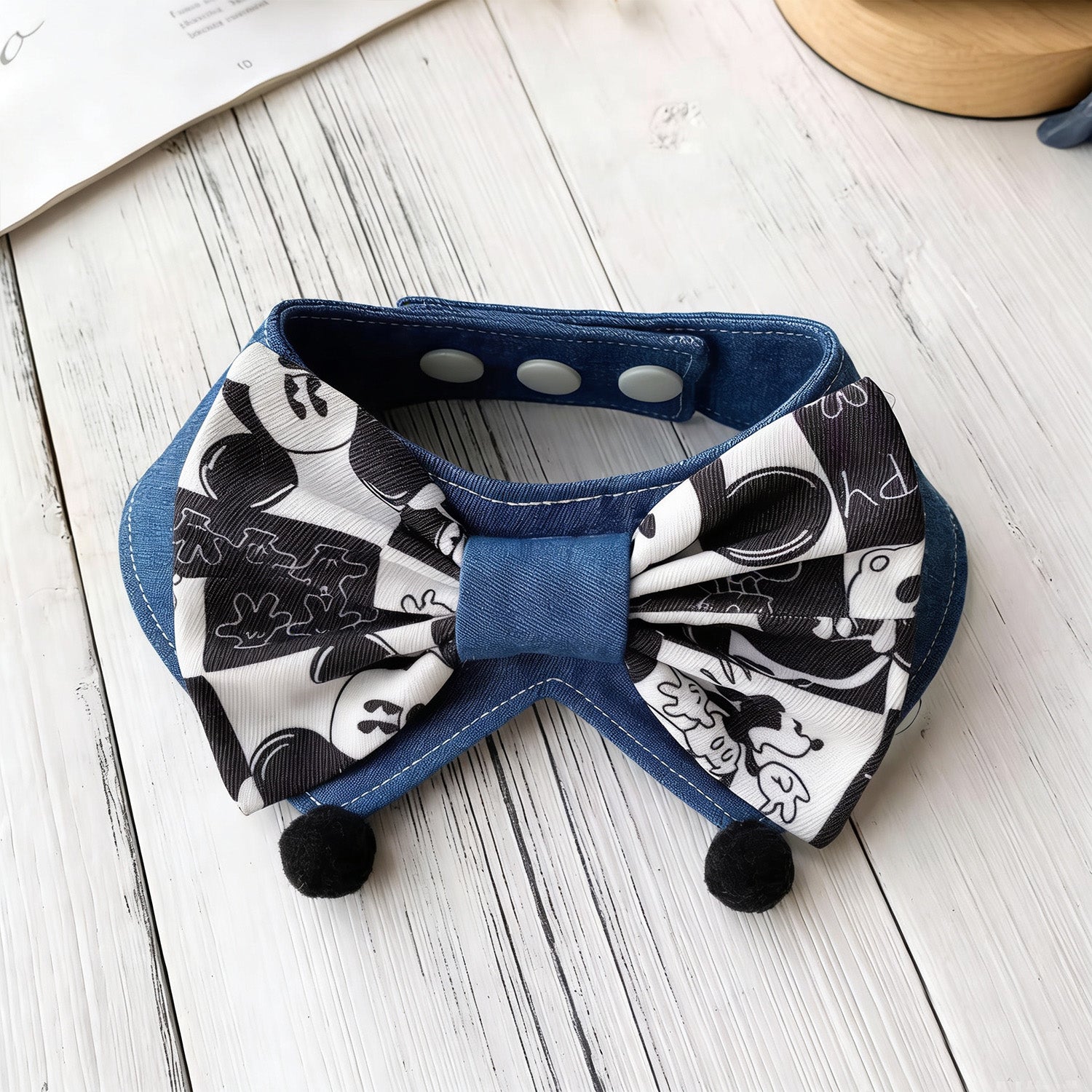 Black white cartoon bow denim bandana pet collar with snap-button closure