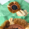 Load image into Gallery viewer, Close-up of plush lion mane peek-head opening on green canvas pet shoulder tote | GraviPaw
